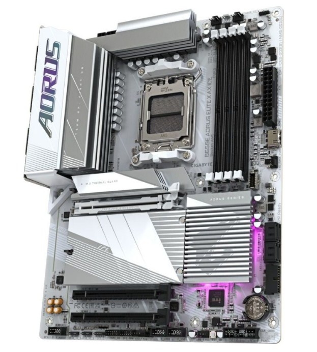 GigaByte B650E AORUS ELITE X ICE sAM5
