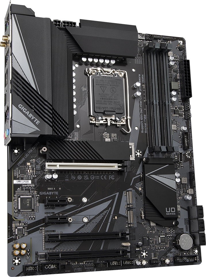 GigaByte Z690 UD AX DDR4 LGA1700