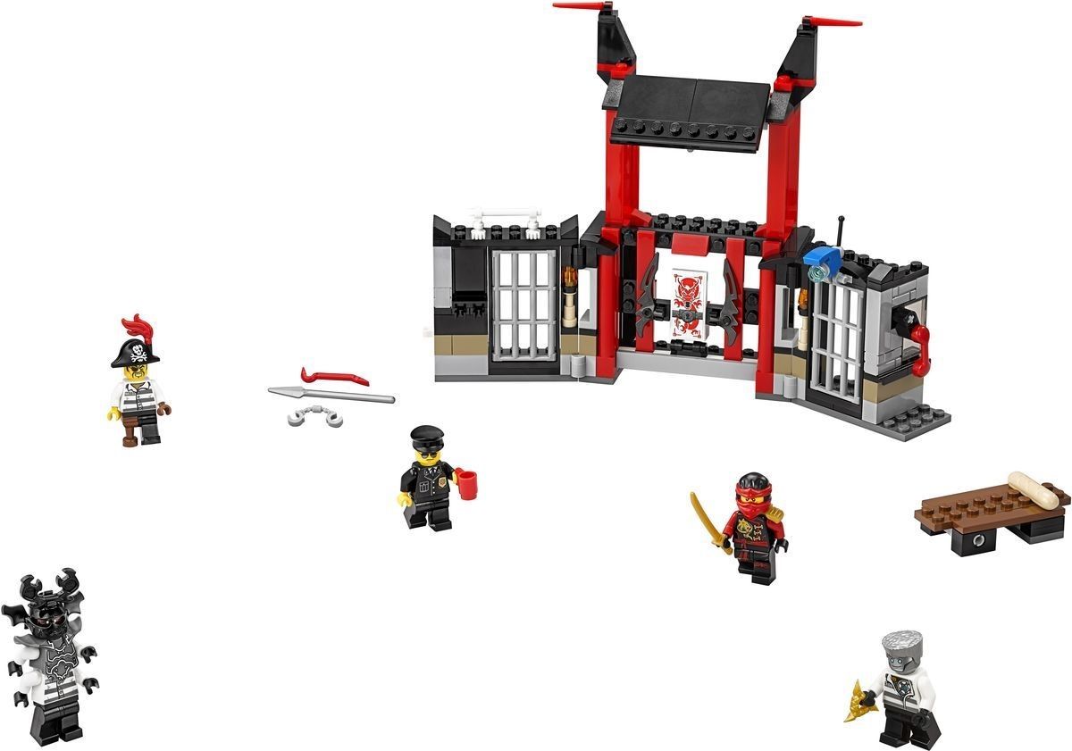 Lego Конструктор Ninjago "Побег из тюрьмы Криптариум" 207 деталей