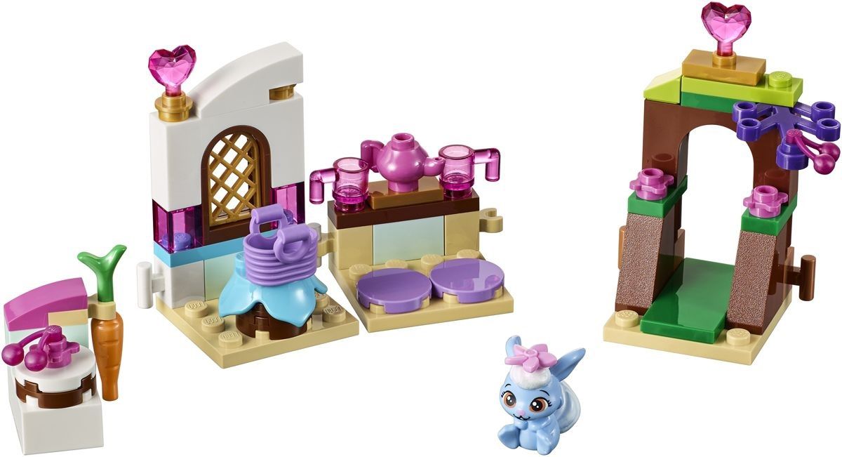 Lego Конструктор Disney Princess "Кухня Ягодки" 61 деталь