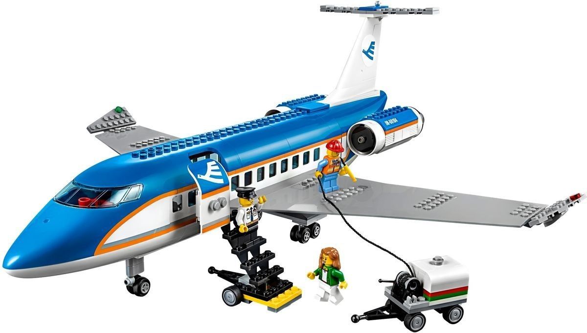 Lego Конструктор City "Пассажирский терминал" 694 детали