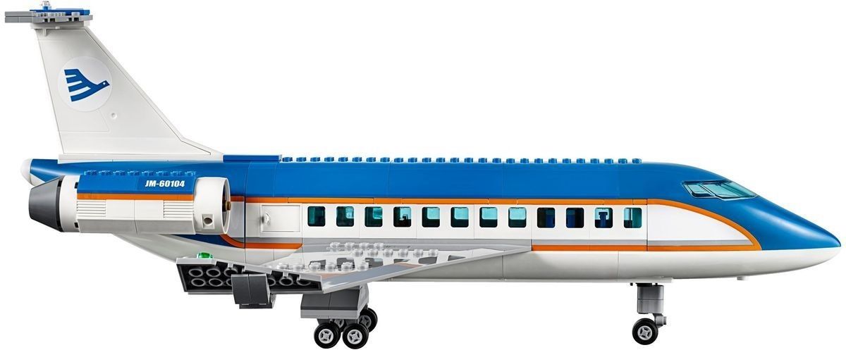 Lego Конструктор City "Пассажирский терминал" 694 детали
