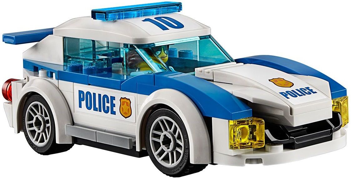 Lego Конструктор City "Полицейский участок" 894 детали