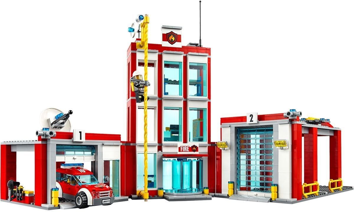 Lego Конструктор City "Пожарная часть" 919 деталей