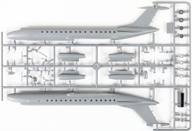 Звезда Сборная модель "Авиалайнер Ту-134 А/Б-3"