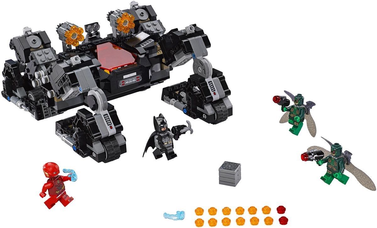 Lego Конструктор Super Heroes "Сражение в туннеле", 622 детали