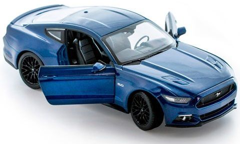 Welly Модель машины "Ford Mustang GT"