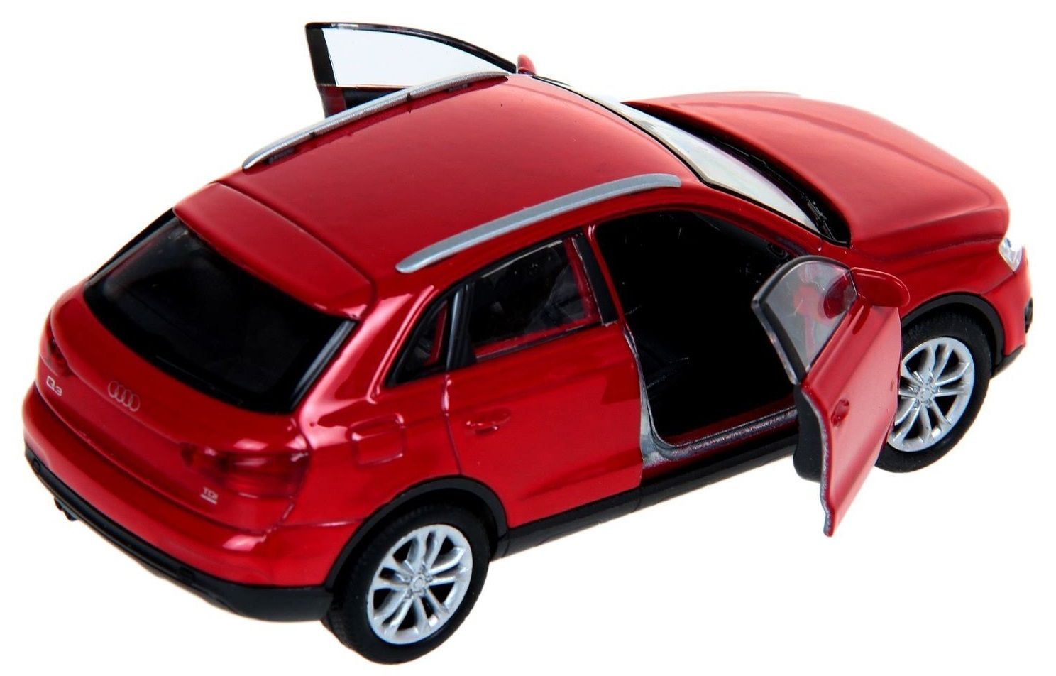 Welly Модель машины "Audi Q3"